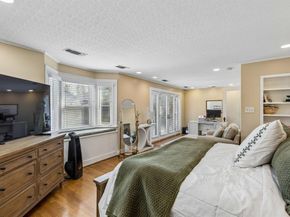 2235  Mistletoe Boulevard , Fort Worth Texas 76110