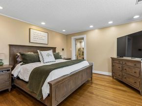 2235  Mistletoe Boulevard , Fort Worth Texas 76110
