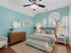 100  Shumard Court , Irving Texas 75063
