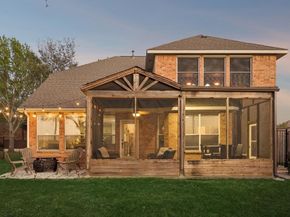 9413  Kings Link Circle , Rowlett Texas 75089
