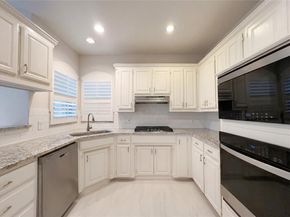 2101  Royal Dominion Court , Arlington Texas 76006