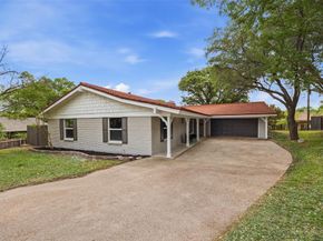 8516  La Jolla Court , Benbrook Texas 76116