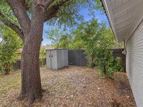 8516  La Jolla Court , Benbrook Texas 76116