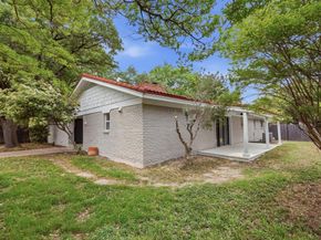 8516  La Jolla Court , Benbrook Texas 76116