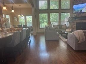 2813  Regents Park Lane , Garland Texas 75043