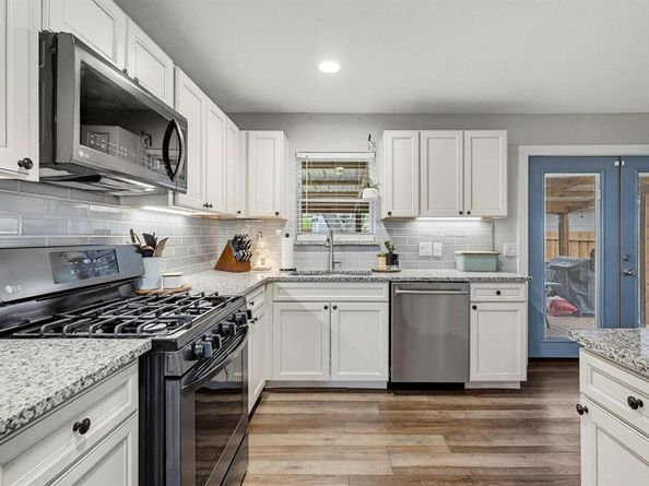 2550  Brandywine Drive , Farmers Branch Texas 75234