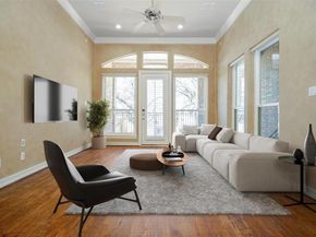 2906  Thomas Avenue , Dallas Texas 75204