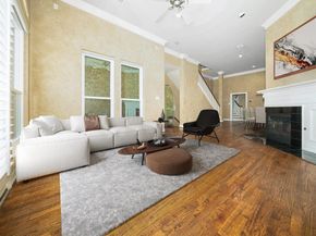 2906  Thomas Avenue , Dallas Texas 75204