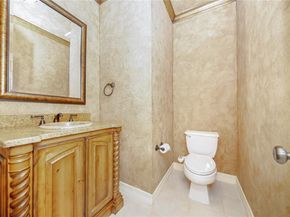 2906  Thomas Avenue , Dallas Texas 75204