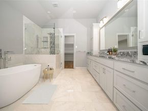 2906  Thomas Avenue , Dallas Texas 75204