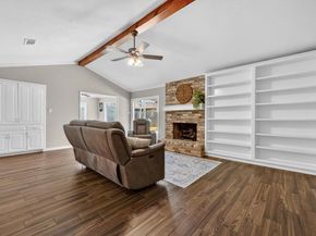 2215  Shady Meadow Court , Arlington Texas 76013