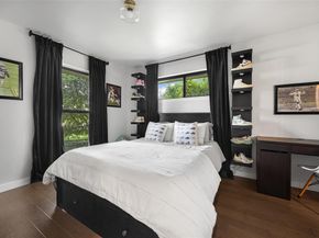 10544  Cox Lane , Dallas Texas 75229