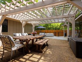 10544  Cox Lane , Dallas Texas 75229