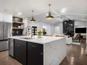 10544  Cox Lane , Dallas Texas 75229