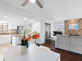 15221  Berry Trail  807, Dallas Texas 75248