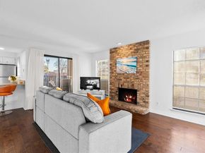 15221  Berry Trail  807, Dallas Texas 75248