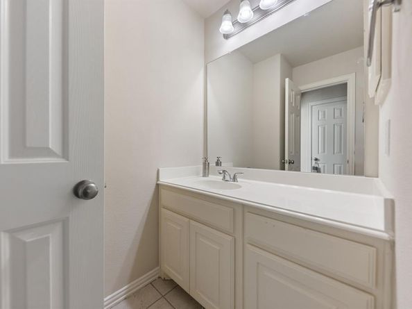 721  Peco Street , Lantana Texas 76226