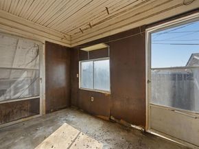 4242  Aero Drive , Dallas Texas 75209