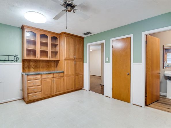 1229  Tanager Lane , Garland Texas 75042