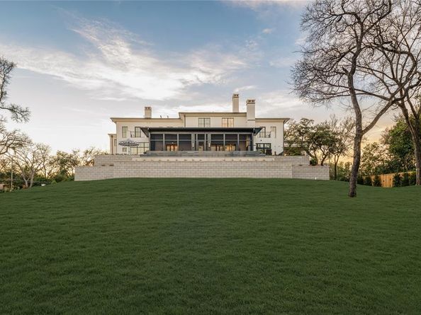 10010  Strait Lane , Dallas Texas 75229