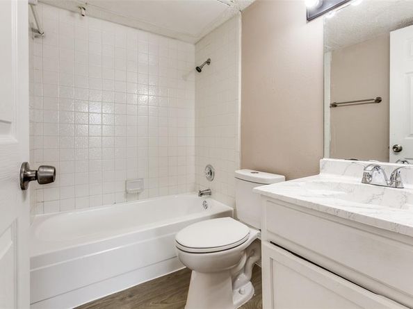 9833  Walnut Street  203, Dallas Texas 75243