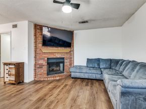 627  Lemon Drive , Arlington Texas 76018