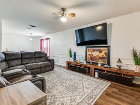 627  Lemon Drive , Arlington Texas 76018