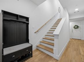 2715  Kimsey Drive  102, Dallas Texas 75235