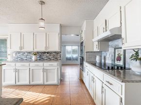 1102  St Croix Court , Arlington Texas 76012