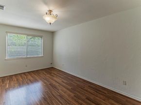 127  Nicklaus Nook  , Lancaster Texas 75146