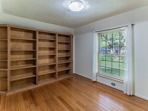 127  Nicklaus Nook  , Lancaster Texas 75146