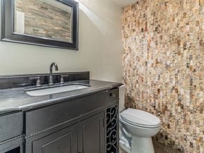 127  Nicklaus Nook  , Lancaster Texas 75146