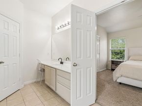 2117  Parkview  , Carrollton Texas 75006