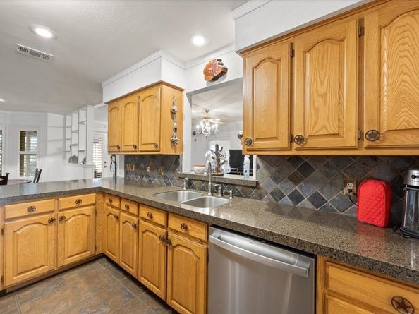 8325  Crosswind Drive , Fort Worth Texas 76179