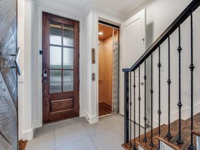536 S Pearl Expressway , Dallas Texas 75201