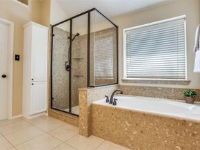 913  Aylesbury Drive , Allen Texas 75002