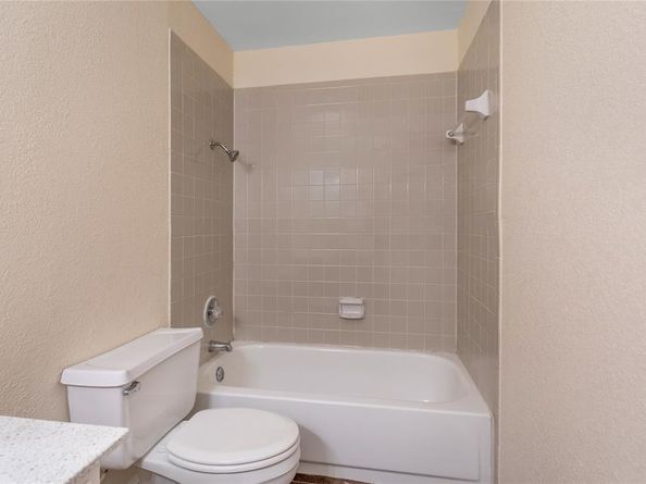 5550  Spring Valley Road  H23, Dallas Texas 75254