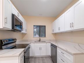 5550  Spring Valley Road  H23, Dallas Texas 75254