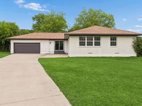 2306 W Five Mile Parkway , Dallas Texas 75224