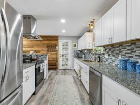2306 W Five Mile Parkway , Dallas Texas 75224
