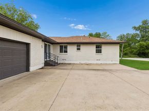 2306 W Five Mile Parkway , Dallas Texas 75224