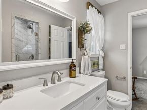 2306 W Five Mile Parkway , Dallas Texas 75224