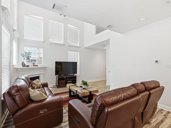 2535  CHAMPAGNE Drive , Irving Texas 75038