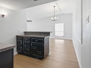 1709  Country Manor Road , Fort Worth Texas 76134