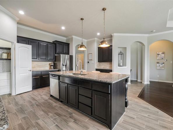 1310  Venezia Lane , Lewisville Texas 75077