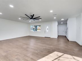 2501 S Fielder Road , Arlington Texas 76015