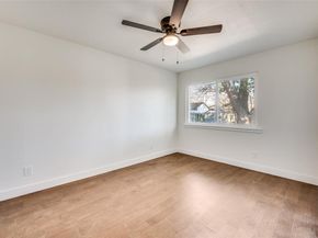 2501 S Fielder Road , Arlington Texas 76015