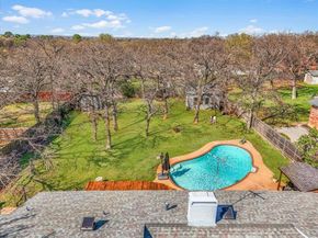 1313 W Sanford Street , Arlington Texas 76012