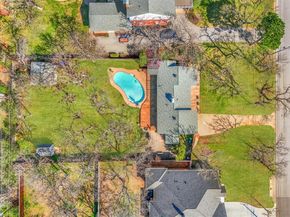 1313 W Sanford Street , Arlington Texas 76012