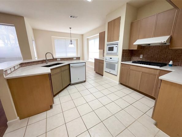 2825  Flamingo Lane , Plano Texas 75074